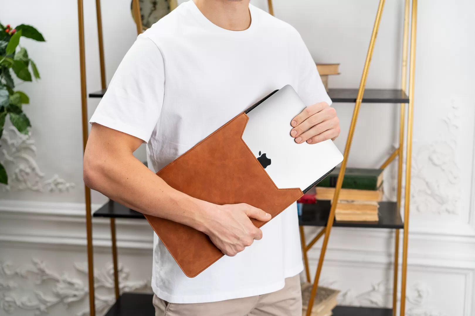 Stoneguard - Leather sleeve for MacBook Air 15 | 531 | Rust - изображение 2